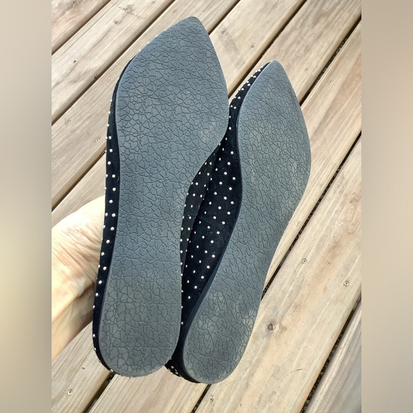Pretty pointed toe loafers🖤🤍🖤🤍🖤 - Picture 7 of 8